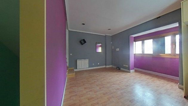 Foto 2 de Casa en venda a Zona Estación de 2 habitacions i 101 m²