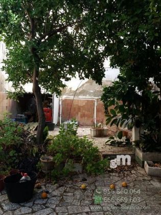 Foto 1 de Venta de chalet en Centro - Puerto de Santa María (El) de 4 habitaciones con jardín