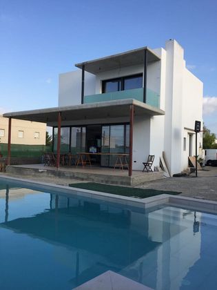Foto 1 de Xalet en venda a calle Del Faisà de 4 habitacions amb terrassa i piscina