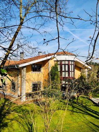 Foto 1 de Chalet en venta en Parroquias de Oviedo de 5 habitaciones con terraza y garaje