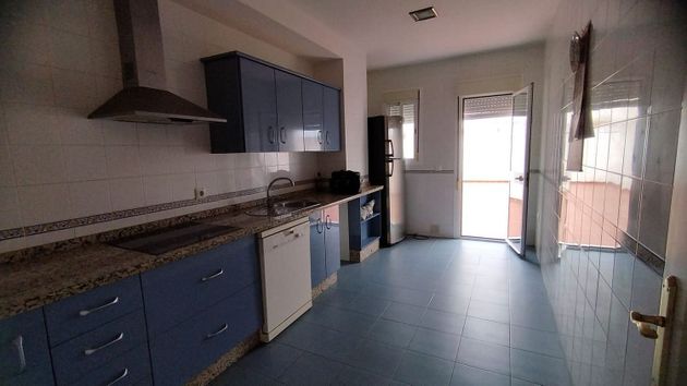 Foto 1 de Casa en venda a calle La Montera de 3 habitacions amb aire acondicionat i calefacció