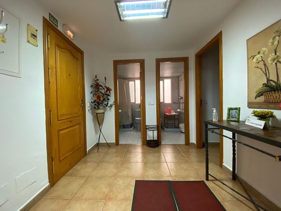 Foto 1 de Oficina en venda a Zona Puerto Deportivo amb terrassa i ascensor