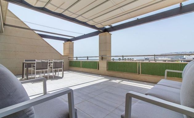 Foto 2 de Pis en venda a Los Arenales del Sol de 2 habitacions amb terrassa i piscina