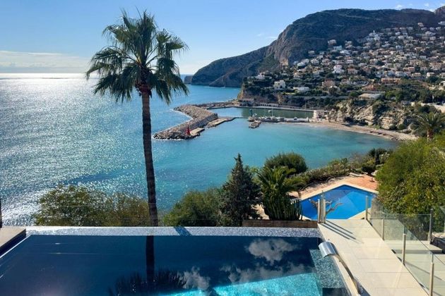 Foto 2 de Xalet en venda a Zona Puerto Blanco - Maryvilla de 4 habitacions amb terrassa i piscina