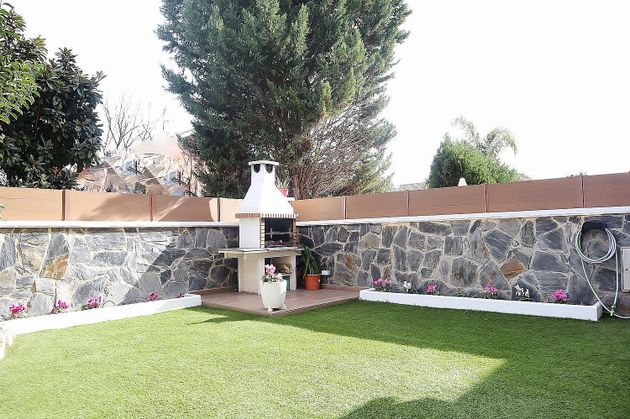 Foto 2 de Casa en venda a Serraparera de 4 habitacions amb terrassa i piscina