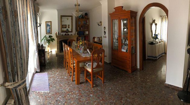 Foto 1 de Chalet en venta en calle Pilar de Farinós de 2 habitaciones con terraza y aire acondicionado