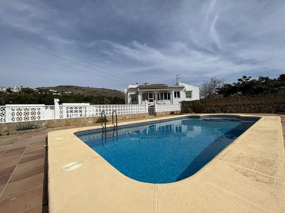 Foto 1 de Venta de chalet en Montgó - Partida Tosal de 6 habitaciones con terraza y piscina
