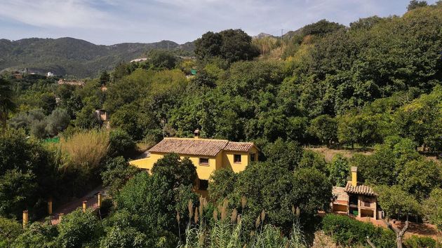 Foto 2 de Casa rural en venda a calle La Carrera de 3 habitacions amb terrassa i piscina