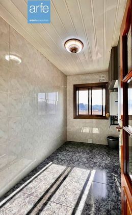 Foto 2 de Piso en venta en Sant Vicenç de Castellet de 3 habitaciones con balcón y aire acondicionado