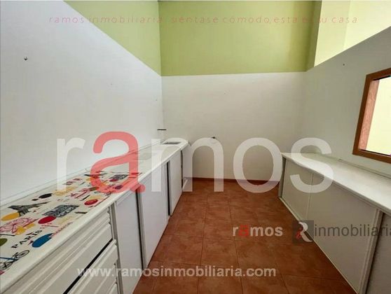 Foto 2 de Local en venda a calle Galicia de 147 m²