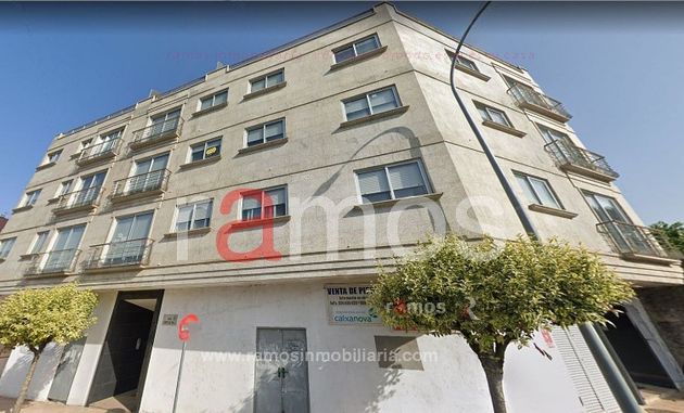 Foto 2 de Piso en venta en calle Fonte Da Vila de 2 habitaciones con garaje y ascensor
