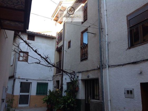 Foto 2 de Casa en venta en calle Miguel de Cervantes de 4 habitaciones y 40 m²