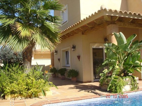 Foto 2 de Xalet en venda a Rincón de Loix de 5 habitacions amb terrassa i piscina
