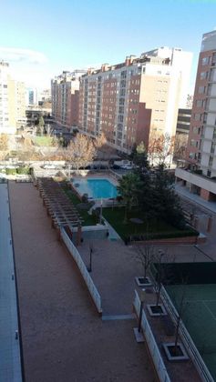 Foto 2 de Venta de piso en calle Nereida de 3 habitaciones con terraza y piscina