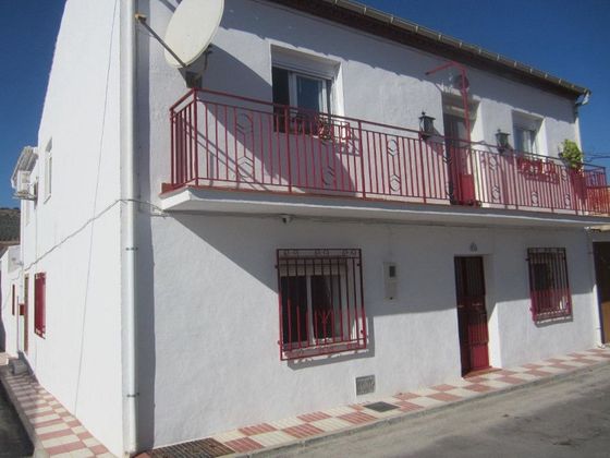 Foto 1 de Casa en venta en Cacín de 6 habitaciones con terraza
