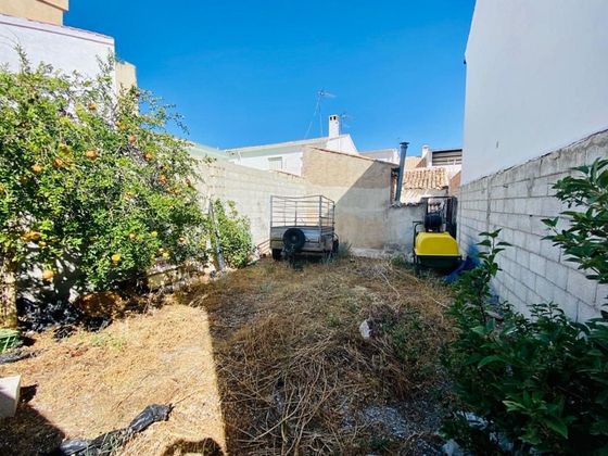 Foto 1 de Casa en venda a calle Tarragona de 4 habitacions amb piscina i jardí