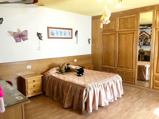 Foto 2 de Pis en venda a Alhama de Granada de 4 habitacions amb terrassa
