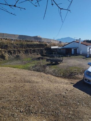 Foto 1 de Venta de terreno en Riogordo de 700 m²