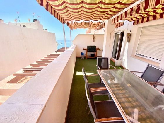 Foto 1 de Dúplex en lloguer a Algarrobo-Costa de 3 habitacions amb terrassa i ascensor
