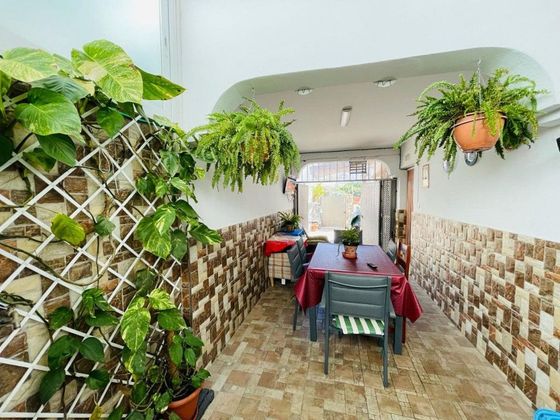 Foto 2 de Casa en venda a Urbanización Santa Rosa de 3 habitacions amb terrassa i aire acondicionat