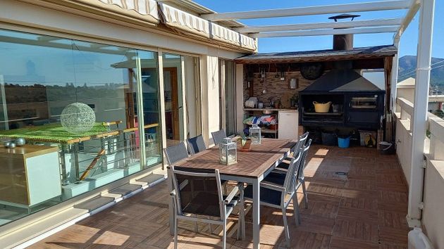 Foto 1 de Pis en venda a Alfaz del Pi Pueblo-Urbanizaciones de 6 habitacions amb terrassa i piscina