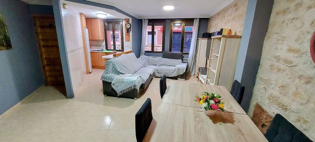 Foto 1 de Casa en venda a Ayllón de 6 habitacions amb balcó i calefacció