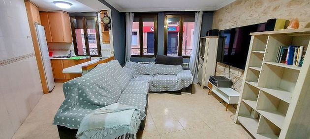 Foto 2 de Venta de casa en Ayllón de 6 habitaciones con balcón y calefacción