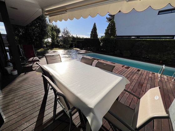 Foto 1 de Venta de casa en Premià de Dalt de 5 habitaciones con terraza y piscina