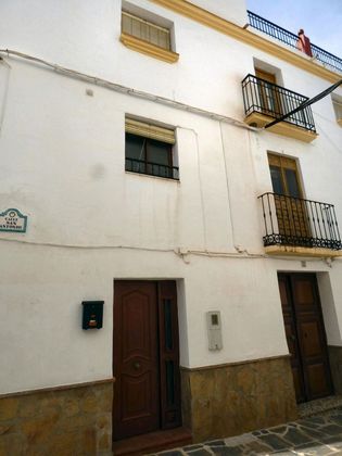 Foto 1 de Casa rural en venda a Árchez de 3 habitacions amb balcó
