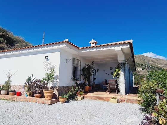 Foto 2 de Casa rural en venda a Cómpeta de 3 habitacions amb terrassa i jardí