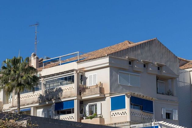 Foto 1 de Venta de ático en Playamar de 6 habitaciones con terraza y piscina