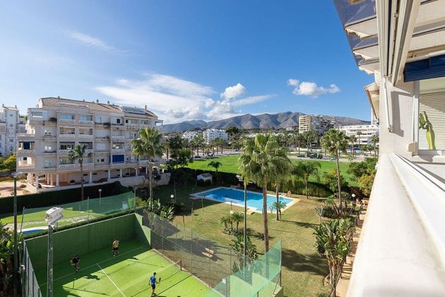 Foto 2 de Venta de ático en Playamar de 6 habitaciones con terraza y piscina