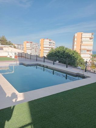 Foto 1 de Dúplex en venda a calle Surinam de 3 habitacions amb terrassa i piscina