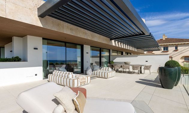Foto 1 de Àtic en venda a Zona de Seghers de 2 habitacions amb terrassa i piscina