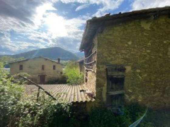 Foto 1 de Casa rural en venda a Ripoll de 570000 m²