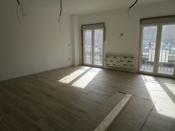 Foto 1 de Pis en venda a Mejorada del Campo de 2 habitacions amb garatge i aire acondicionat