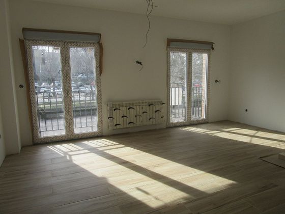 Foto 2 de Pis en venda a Mejorada del Campo de 2 habitacions amb garatge i calefacció