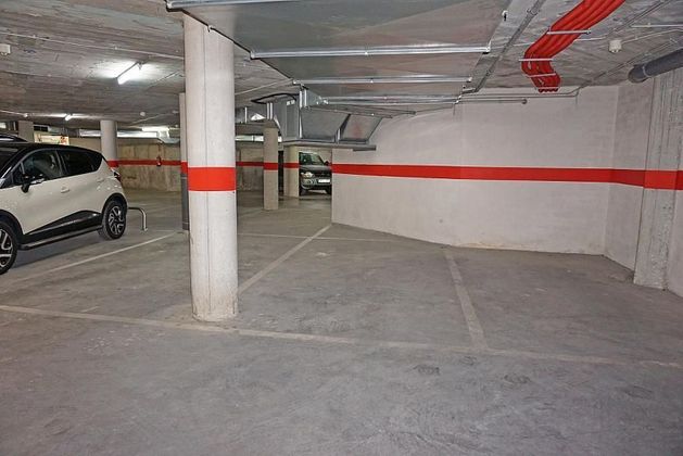 Foto 1 de Garatge en venda a calle Sibil·la de Fortià de 9 m²