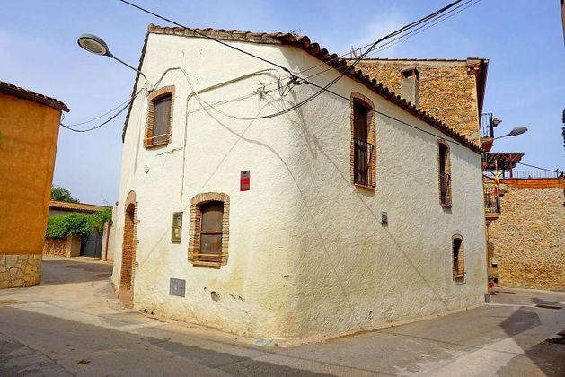 Foto 2 de Casa rural en venda a calle Major de 3 habitacions i 158 m²