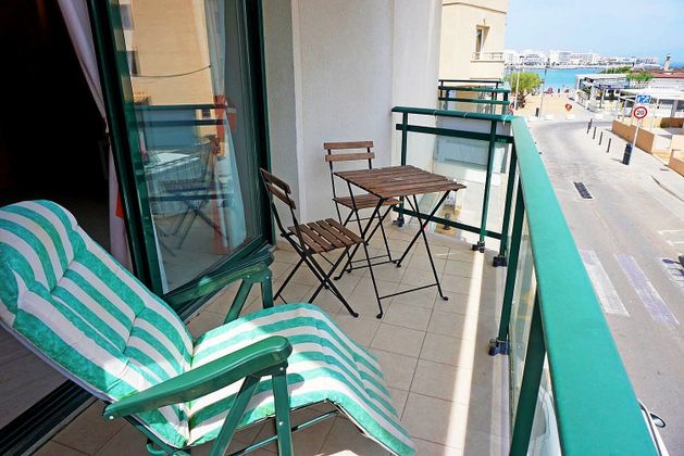 Foto 1 de Piso en venta en calle Sibilla de Fortià de 1 habitación con terraza y garaje