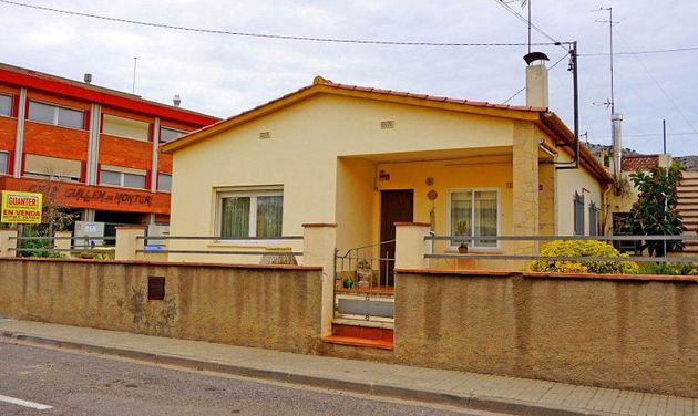 Foto 1 de Xalet en venda a calle Santa Caterina de 3 habitacions amb terrassa i garatge