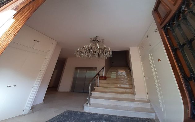 Foto 2 de Edifici en venda a La Malagueta - La Caleta amb ascensor