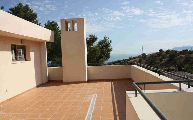 Foto 1 de Casa en venda a Pinares de San Antón de 5 habitacions amb terrassa i garatge