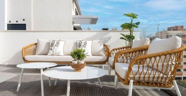 Foto 2 de Ático en venta en Puerta Blanca de 3 habitaciones con terraza y piscina