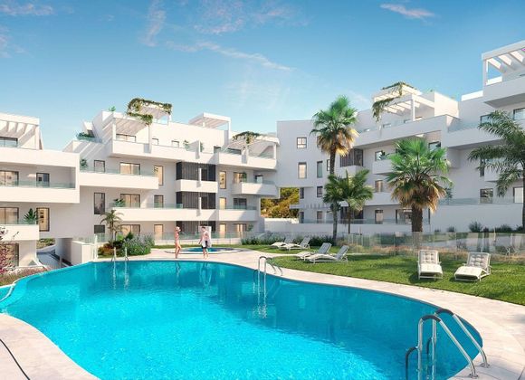 Foto 2 de Àtic en venda a El Mayorazgo - El Limonar de 4 habitacions amb terrassa i piscina