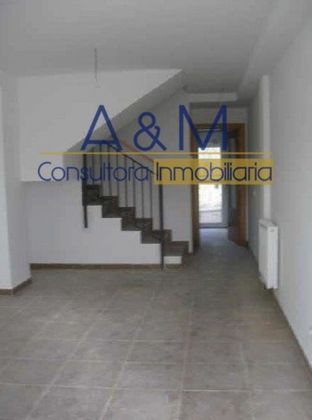 Foto 2 de Edifici en venda a avenida Mencía de Velasco de 2600 m²