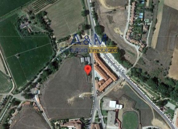 Foto 1 de Venta de terreno en Valencia de Don Juan de 4100 m²