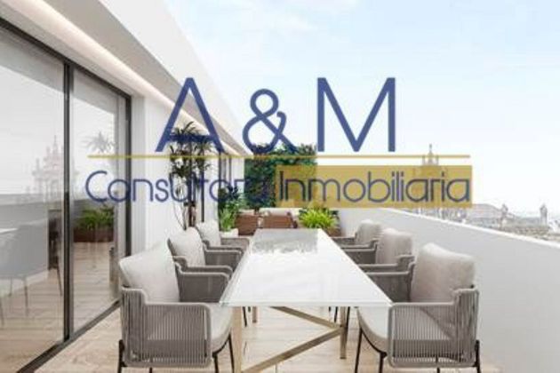 Foto 2 de Àtic en venda a Centro - Valladolid de 4 habitacions amb terrassa i garatge