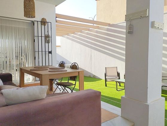 Foto 1 de Xalet en venda a Camposoto - Gallineras de 4 habitacions amb garatge i jardí