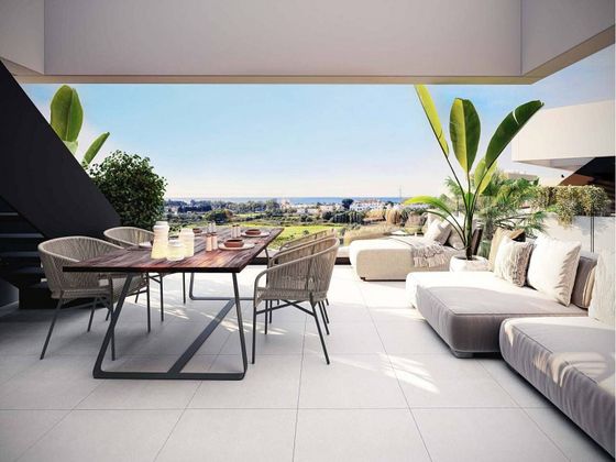 Foto 2 de Dúplex en venta en calle Islas Caimán de 3 habitaciones con terraza y piscina